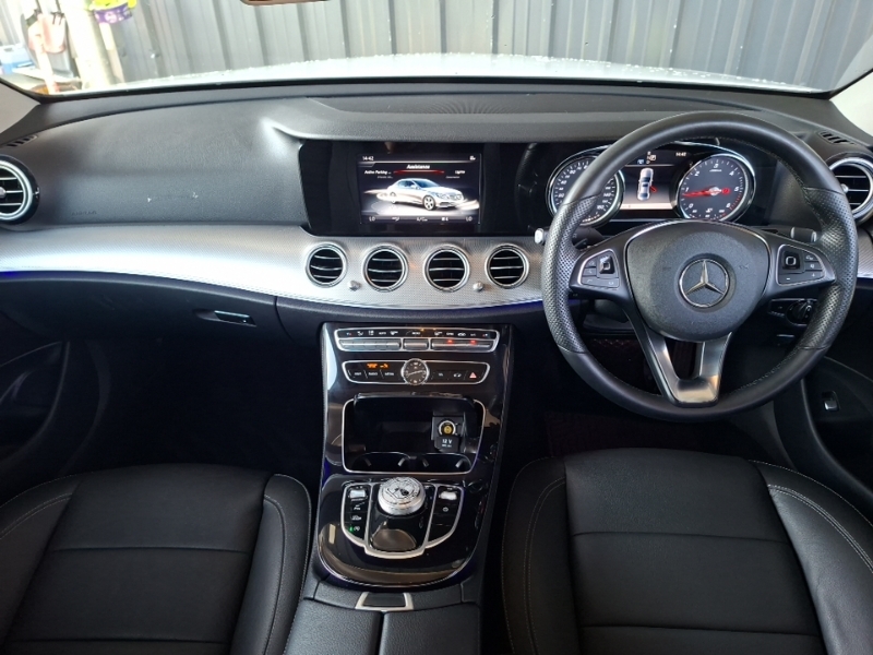 Mercedes-Benz E Class E220d Se 9G-tronic WF66WBY White #3