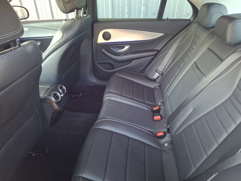 Mercedes-Benz E Class E220d Se 9G-tronic WF66WBY White #6