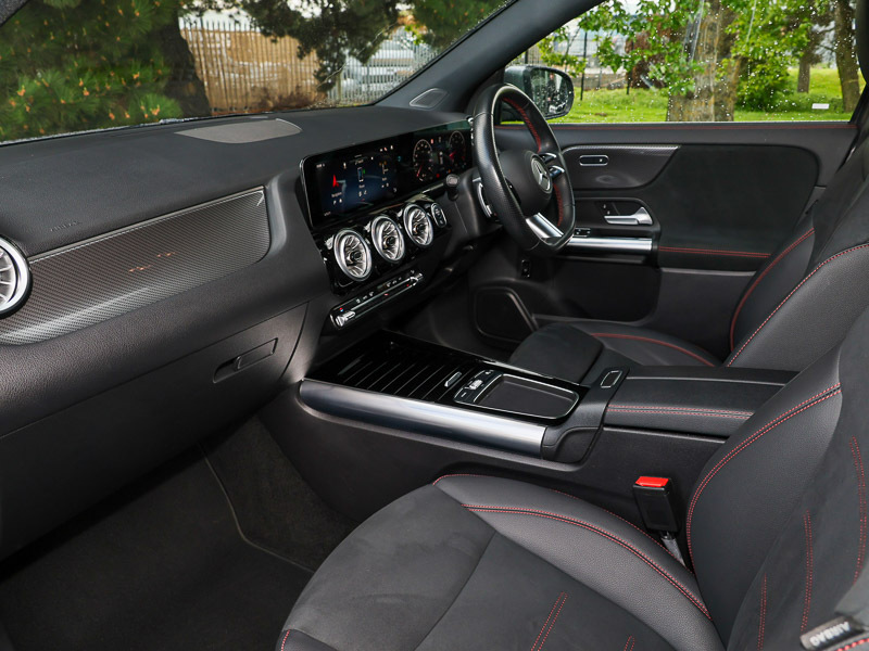 Mercedes-Benz GLA Class Gla 200 Amg Line Executive KJ73GGK Grey #5