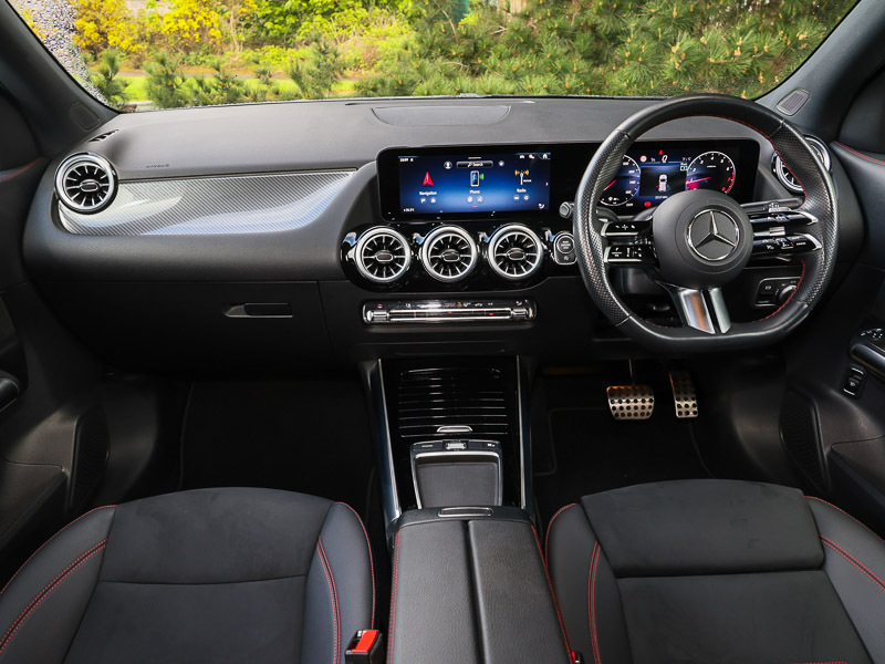 Mercedes-Benz GLA Class Gla 200 Amg Line Executive KJ73GGK Grey #3