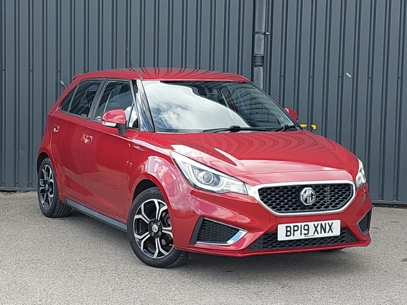 MG MG3 1.5 Vti-tech Exclusive Red