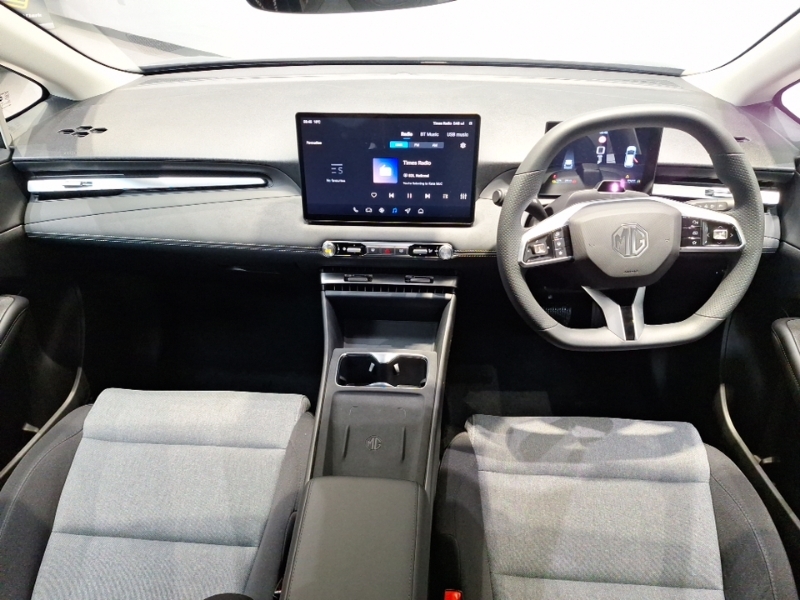 MG MG4 110Kw Comfort Standard Range 43Kwh Black #3