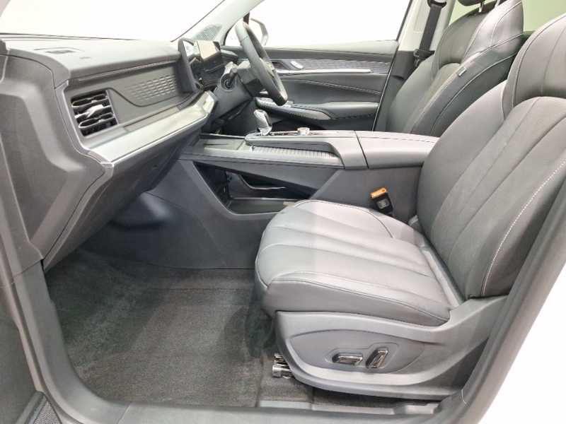 MG HS 1.5 T-gdi Phev Premium  White #5