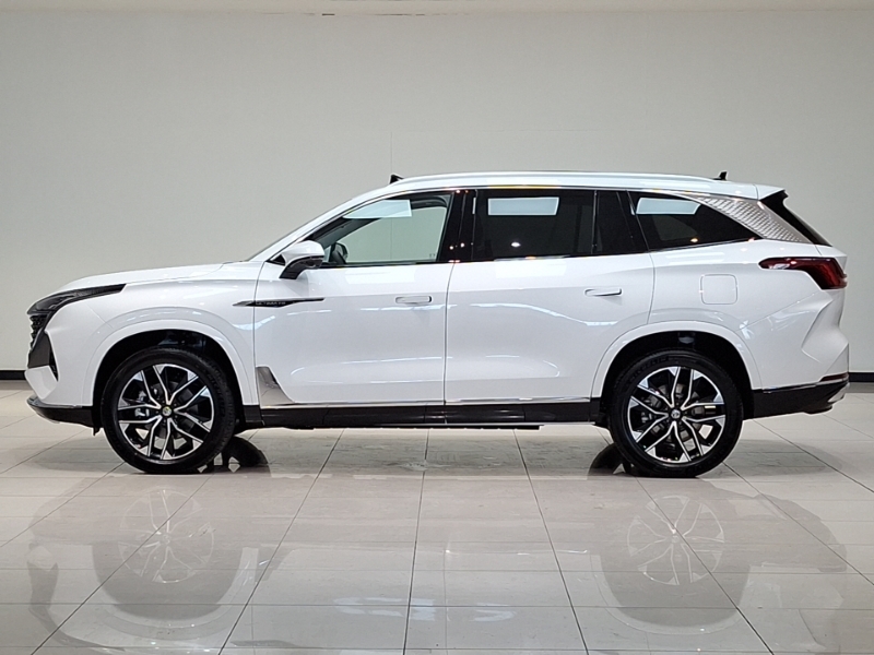 MG HS 1.5 T-gdi Phev Premium  White #4