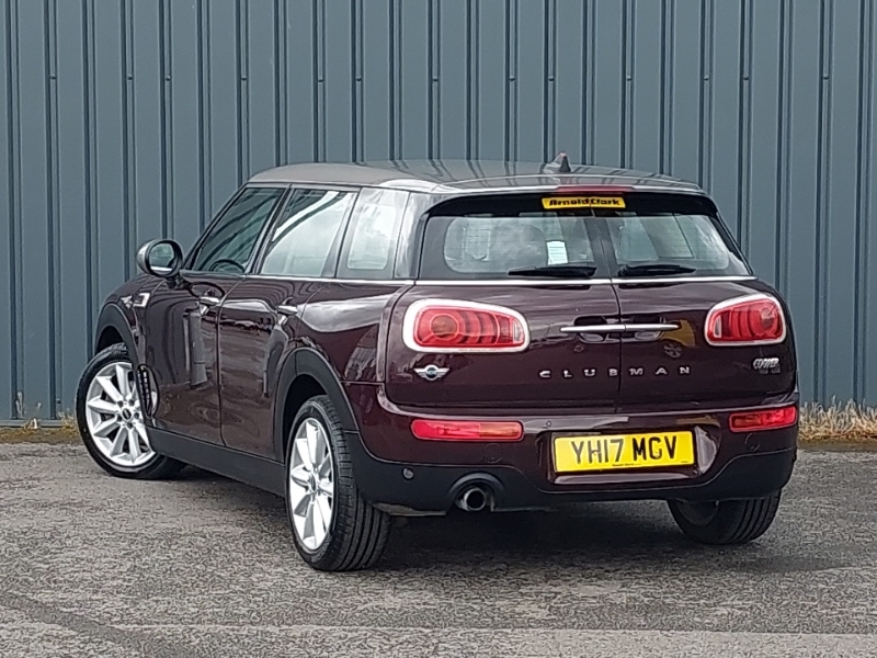 Mini Clubman 1.5 Cooper 6Dr YH17MGV Red #2