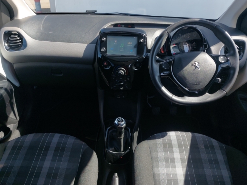 Peugeot 108 1.0 72 Allure SB19TLK White #3