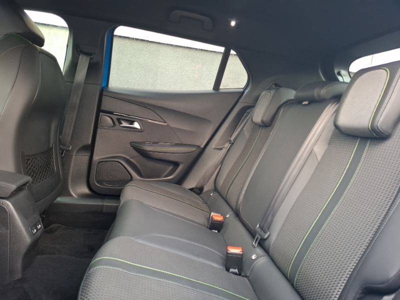 Peugeot e-2008 100Kw Gt 50Kwh Blue #6