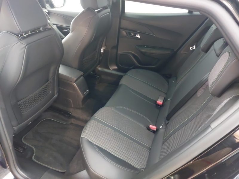 Peugeot 2008 1.2 Puretech 130 Gt AF22BZD Black #6