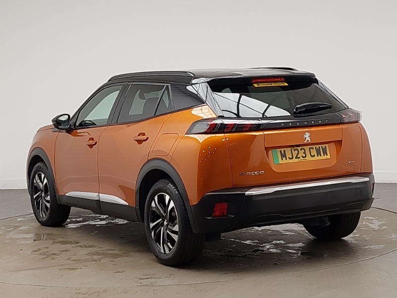 Peugeot e-2008 100Kw Gt 50Kwh MJ23CWW Orange #2