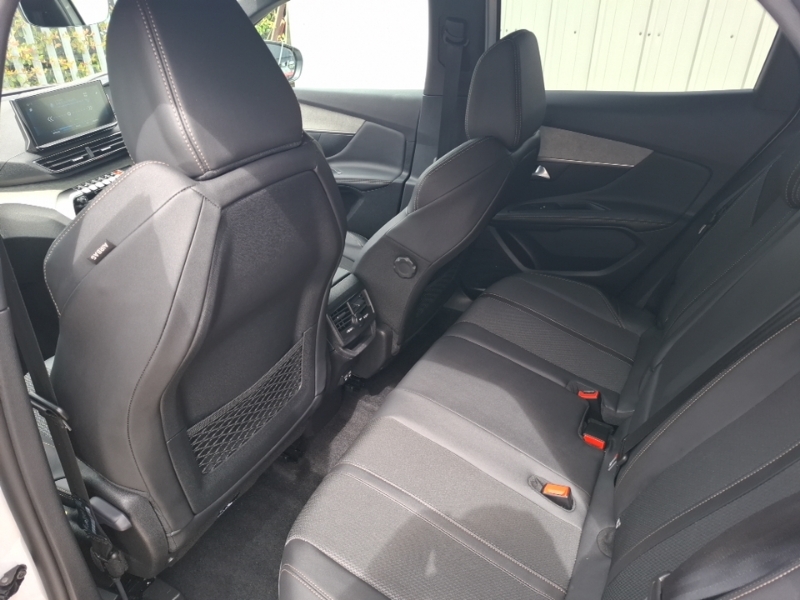 Peugeot 3008 1.2 Puretech Gt Eat8 MF23UWO White #6