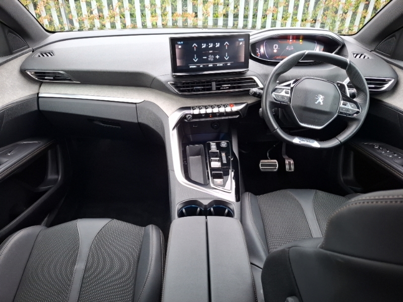 Peugeot 3008 1.5 Bluehdi Gt Eat8 ML23JAU Black #3