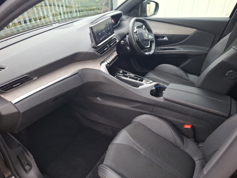 Peugeot 3008 1.5 Bluehdi Gt Eat8 ML23JAU Black #5