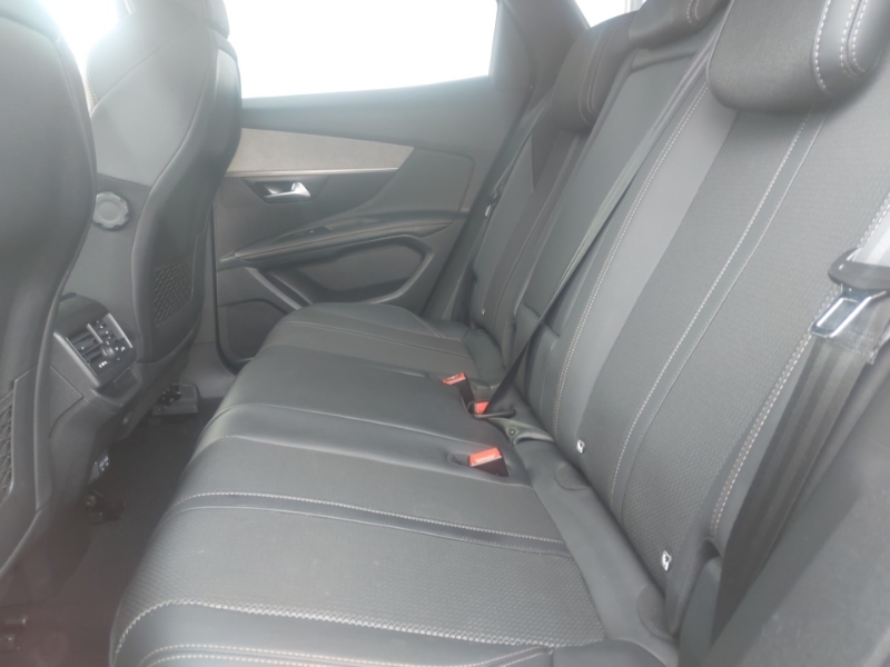 Peugeot 3008 1.2 Puretech Gt Eat8 SD23VST Black #6