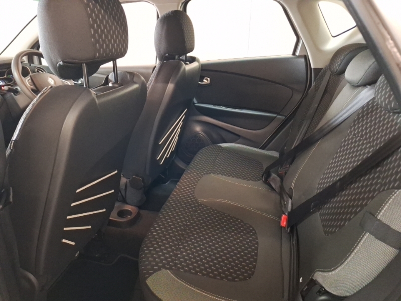 Renault Captur 0.9 Tce 90 Dynamique Nav HV18XXR Silver #6