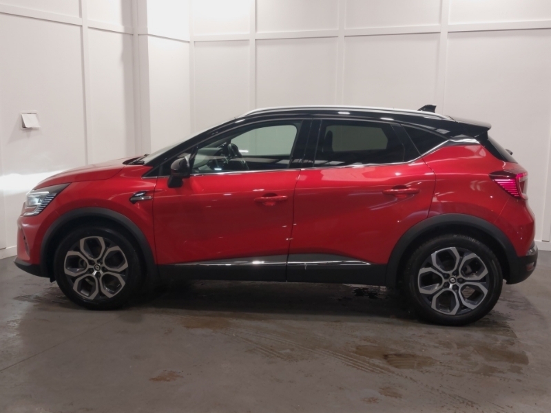 Renault Captur 1.6 E-tech Full Hybrid 145 Techno YGZ5978 Red #4