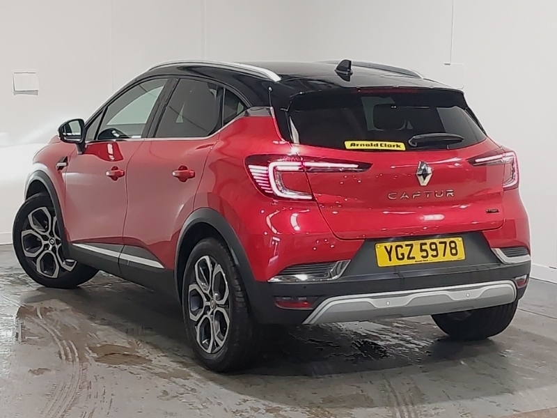 Renault Captur 1.6 E-tech Full Hybrid 145 Techno YGZ5978 Red #2