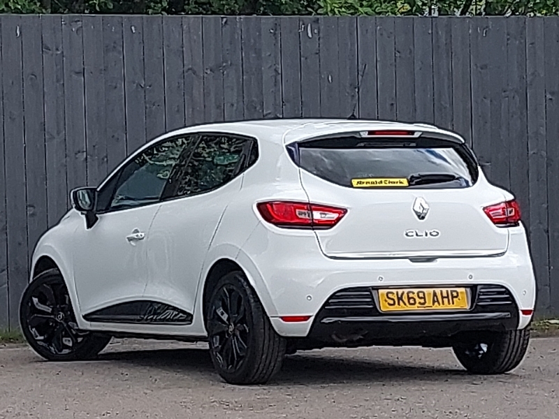 Renault Clio 0.9 Tce 90 Iconic SK69AHP White #2