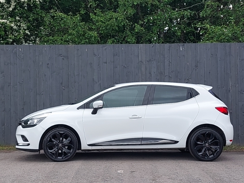 Renault Clio 0.9 Tce 90 Iconic SK69AHP White #4