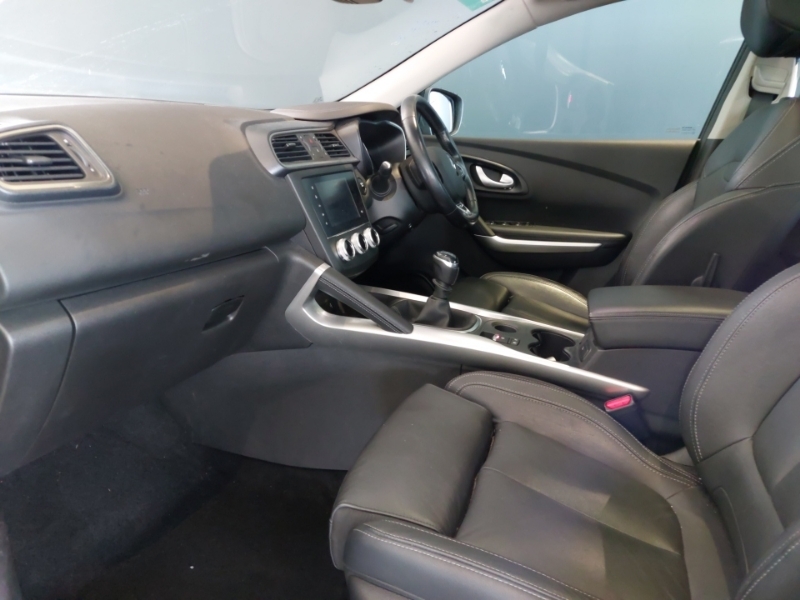 Renault Kadjar 1.5 Blue Dci Gt Line WG69WNU Green #5