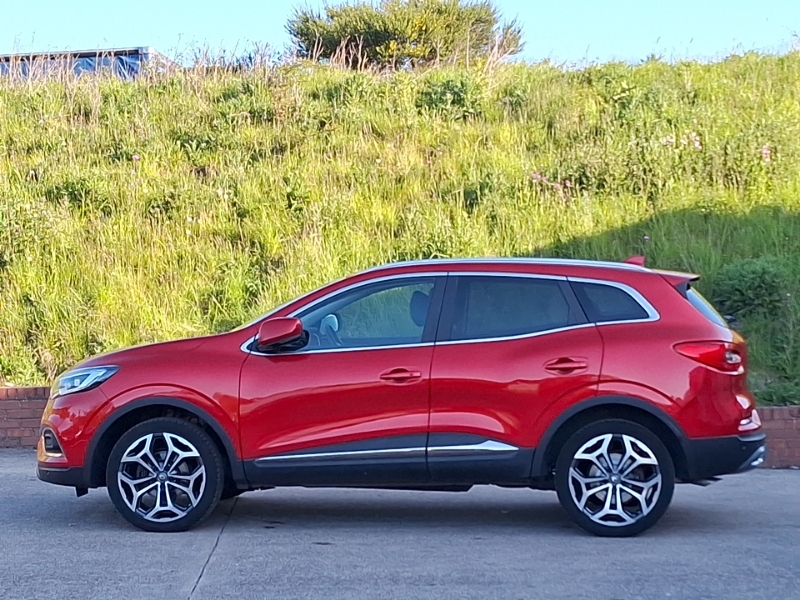 Renault Kadjar 1.3 Tce Techno Edc SL72FKN Red #4