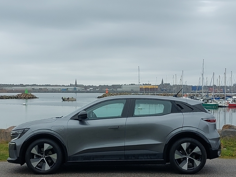 Renault Megane E-Tech Ev60 160Kw Equilibre 60Kwh Optimum Charge WP72XLJ Grey #4