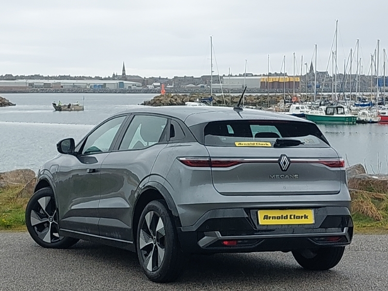 Renault Megane E-Tech Ev60 160Kw Equilibre 60Kwh Optimum Charge WP72XLJ Grey #2