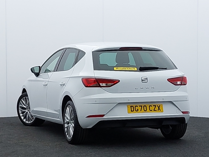 Seat Leon 1.0 Tsi Se Dynamic Ez DG70CZX White #2