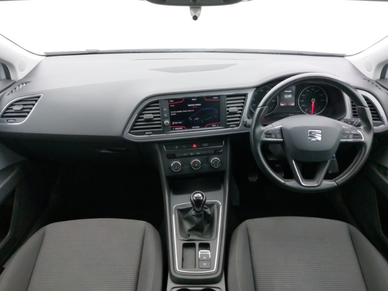 Seat Leon 1.0 Tsi Se Dynamic Ez DG70CZX White #3