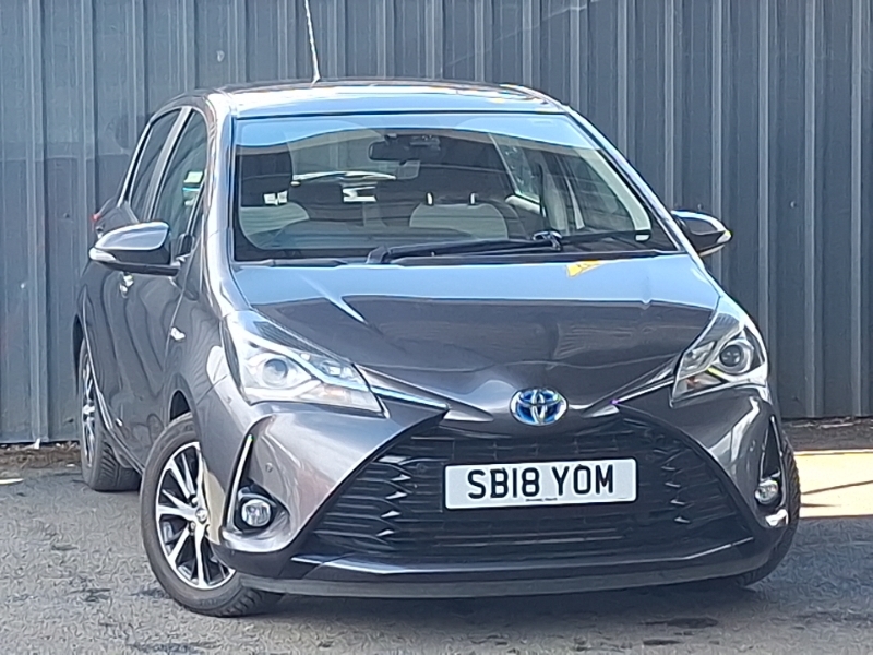 Toyota Yaris 1.5 Hybrid Icon Tech Cvt Grey