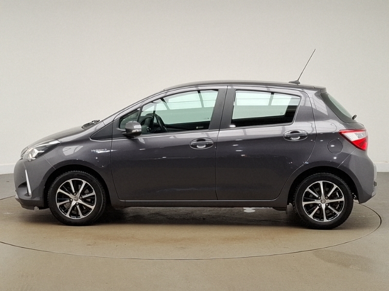Toyota Yaris 1.5 Hybrid Icon Tech Cvt SB18YOM Grey #4