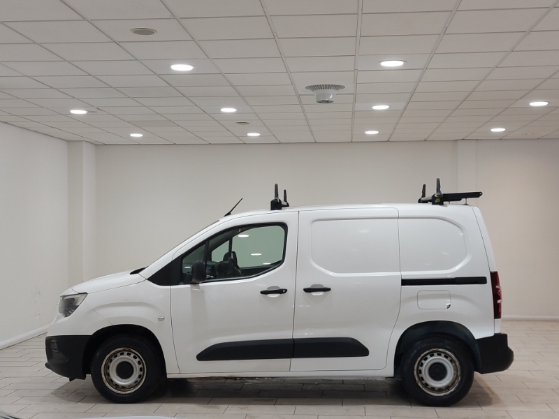 Vauxhall Combo 2000 1.5 Turbo D 100Ps H1 Edition Van KO21CDF White #4
