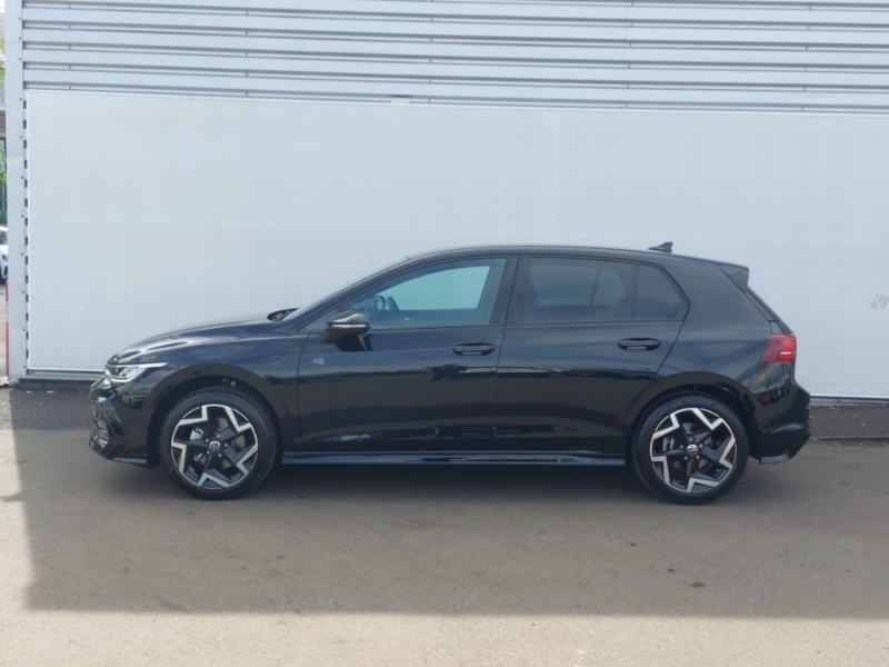 Volkswagen Golf 1.5 Tsi 150 R-line Black #4