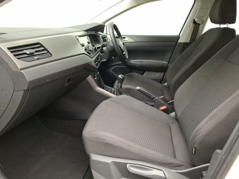 Volkswagen Polo 1.0 75 Se White #5