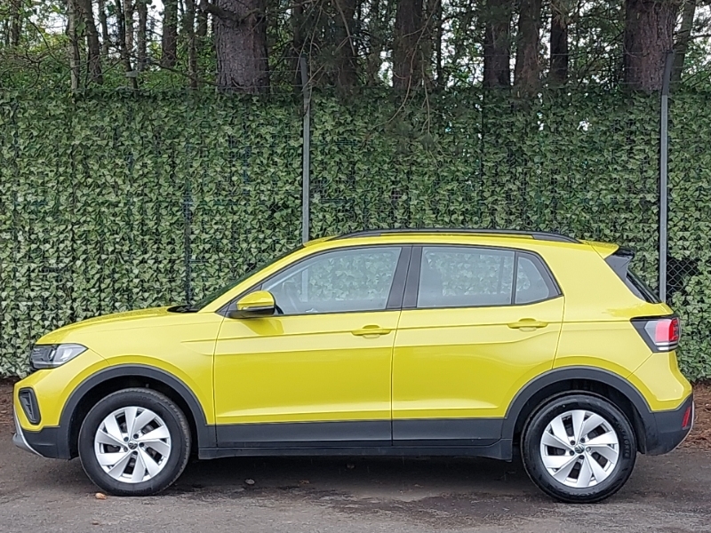 Volkswagen T-Cross 1.0 Tsi Life CP24VVT Yellow #4