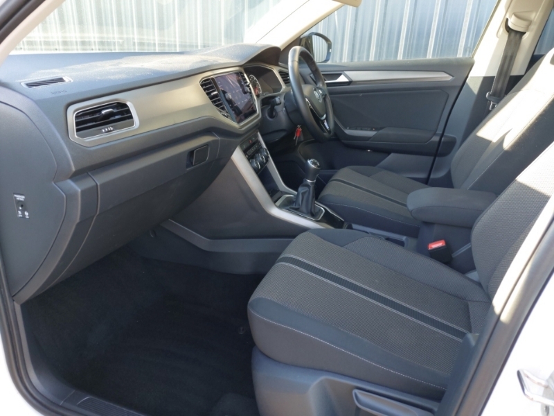 Volkswagen T-Roc 1.0 Tsi Design SB69UJN White #5
