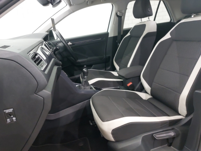 Volkswagen T-Roc 1.5 Tsi Evo Sel MT69KZK White #5