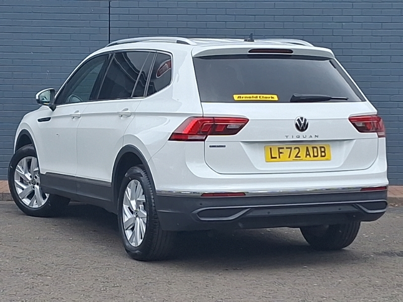Volkswagen Tiguan Allspace 1.5 Tsi Life Dsg White #2