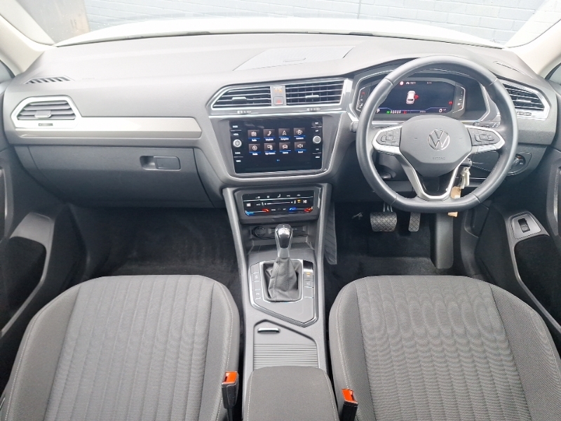 Volkswagen Tiguan Allspace 1.5 Tsi Life Dsg White #3