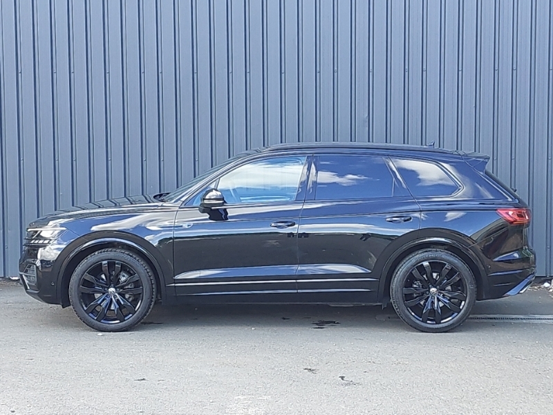 Volkswagen Touareg 3.0 V6 Tdi 4Motion 231 Black Edition Tip SD23NNM Black #4