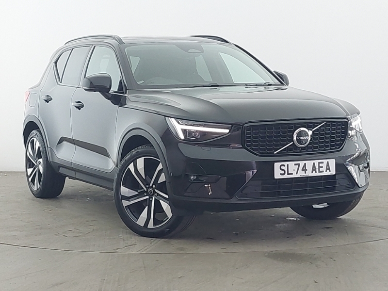 Volvo XC40 2.0 B4p Ultra Dark Black