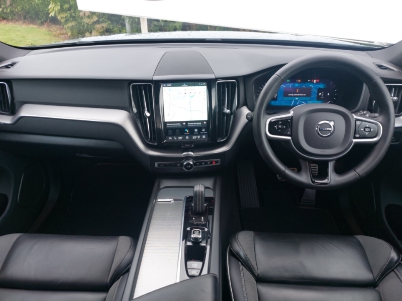 Volvo XC60 2.0 B4d R Design Awd Geartronic NL22FXH Grey #3