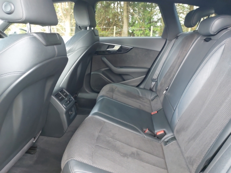Audi A4 40 Tfsi Black Edition S Tronic GF19YUS Black #6