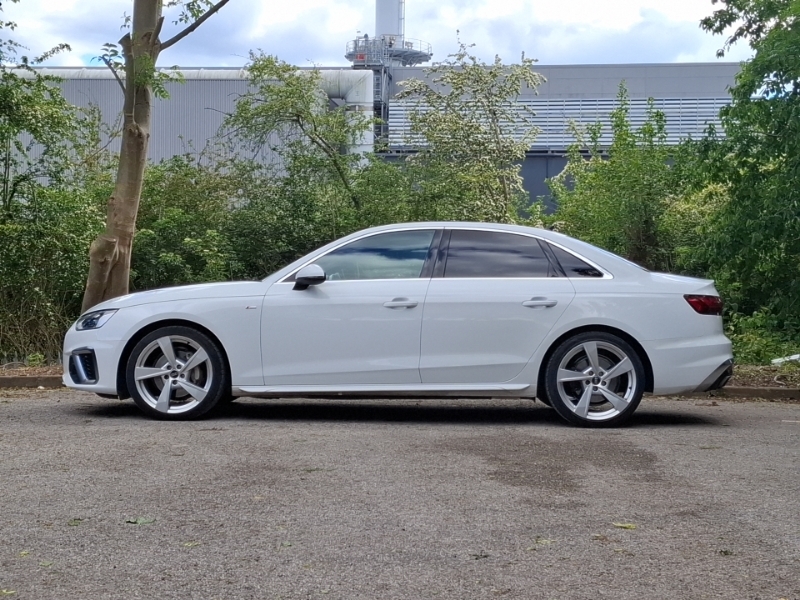 Audi A4 40 Tfsi 204 S Line S Tronic HG73OPJ White #4