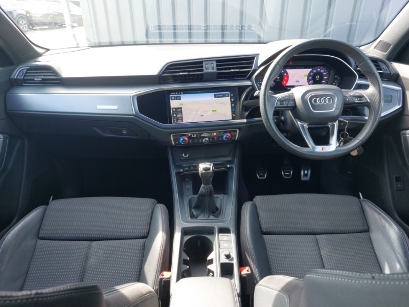 Audi Q3 35 Tfsi S Line SP69UEV Black #3