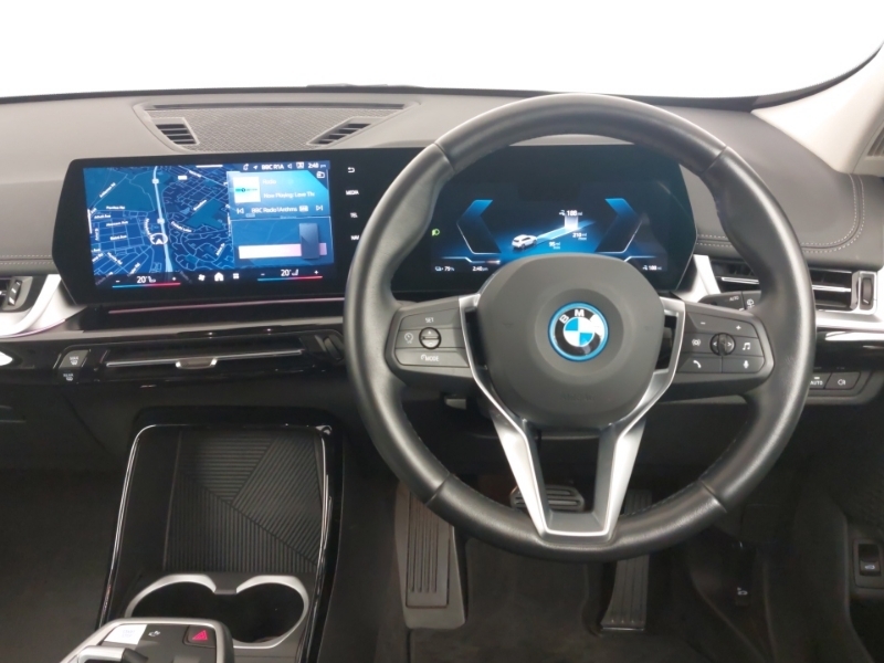 BMW iX1 230Kw Xdrive30 Xline 65Kwh RO24LXU White #5