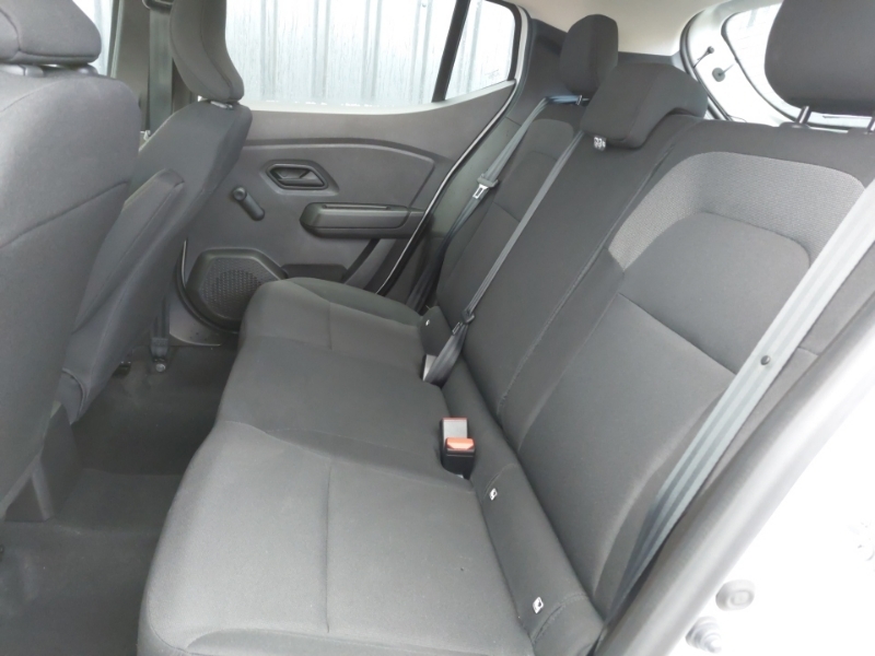 Dacia Sandero 1.0 Tce Essential White #6