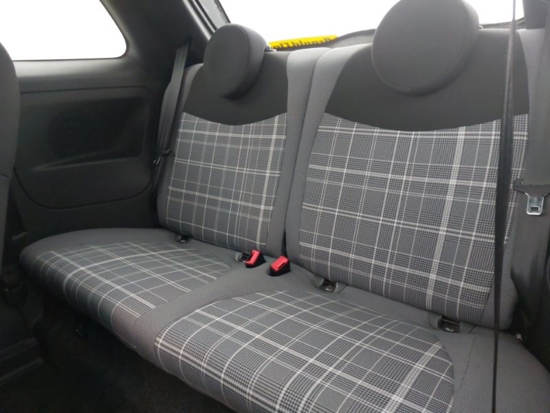 Fiat 500 1.0 Mild Hybrid Lounge YJ21VFF Black #6