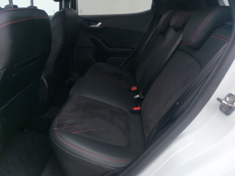 Ford Fiesta 1.0 Ecoboost Hybrid Mhev 125 St-line X SD23RBU White #6