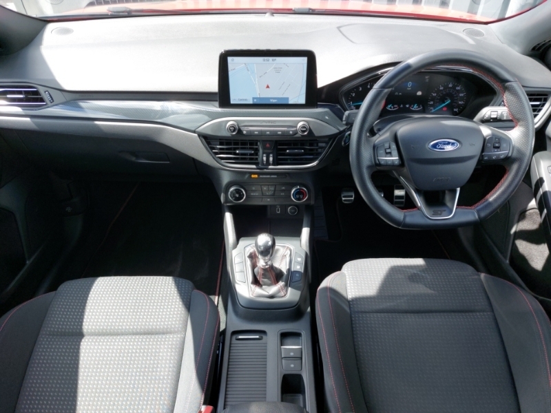 Ford Focus 1.0 Ecoboost 125 St-line ST55TEG Red #3