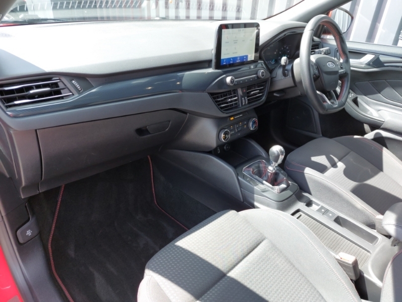 Ford Focus 1.0 Ecoboost 125 St-line ST55TEG Red #5